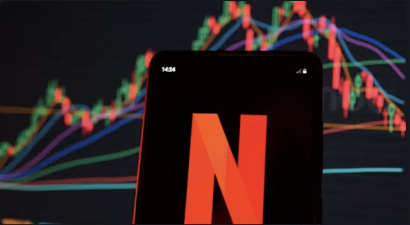   هل ينهار سهم Netflix بعد صدمة التوقعات ورحيل Reed Hastings؟ 